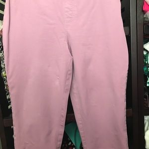 Isaac Mizrahi 24-7 Stretch Crop pants hydrangea